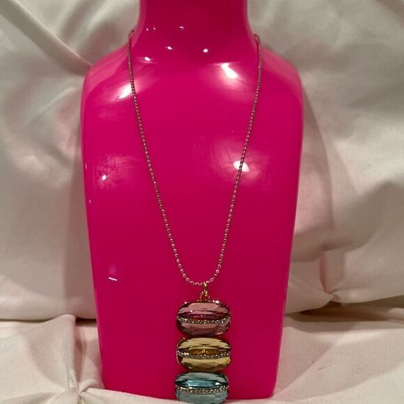 Macaroon Cascading Triple Layered, Rose, Sunrise, Aqua Crystal Necklace NEW - Picture 1 of 7